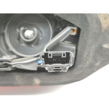 Recambio de piloto trasero derecho interior para toyota yaris active referencia OEM IAM 815800D620  