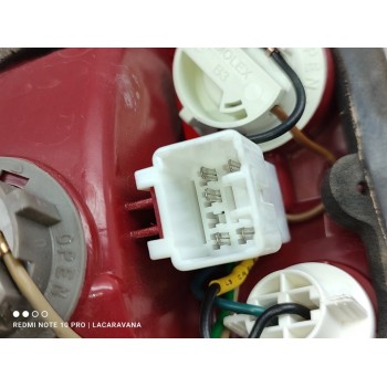 Recambio de piloto trasero derecho interior para kia cee´d business referencia OEM IAM 92404A2000  