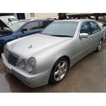 mercedes-benz clase e (w210) berlina diesel del año 2000