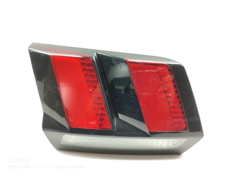 Recambio de piloto trasero izquierdo interior para peugeot 3008 gt referencia OEM IAM 9810477880  