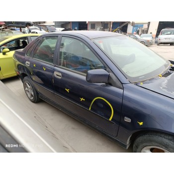 volvo s40 berlina del año 2001