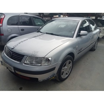 volkswagen passat berlina (3b2) del año 2000