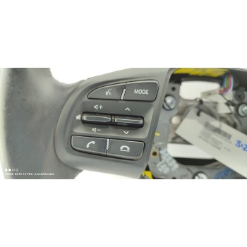 Recambio de volante para hyundai i10 basis referencia OEM IAM 56100K7170NNB  