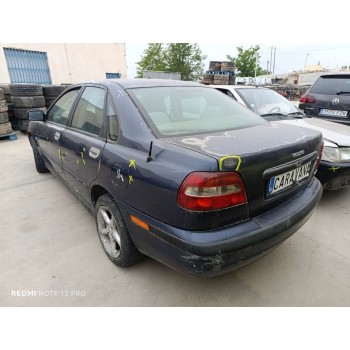 volvo s40 berlina del año 2001