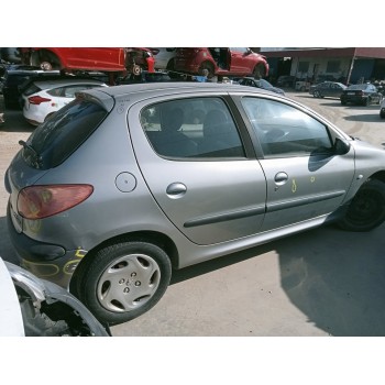 peugeot 206 berlina del año 2003
