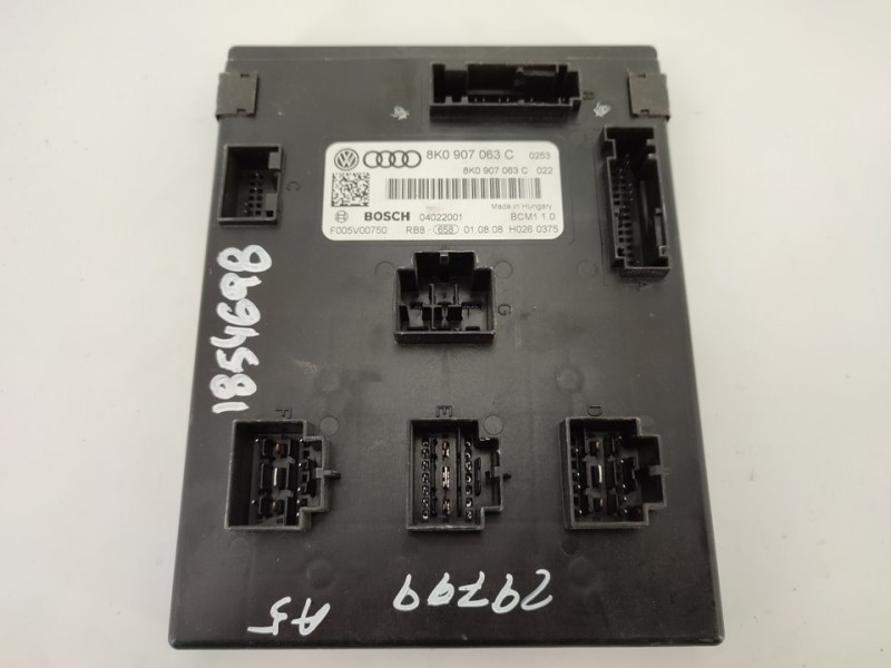 Recambio de caja reles / fusibles para audi a5 coupe (8t) 3.0 tdi quattro referencia OEM IAM 8K0907063C  