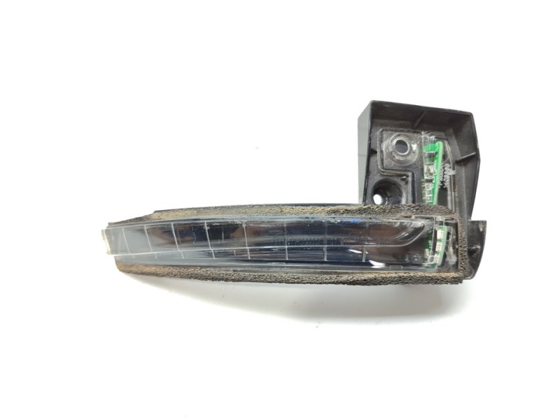 Recambio de piloto delantero derecho para maserati levante diesel referencia OEM IAM 673005305  