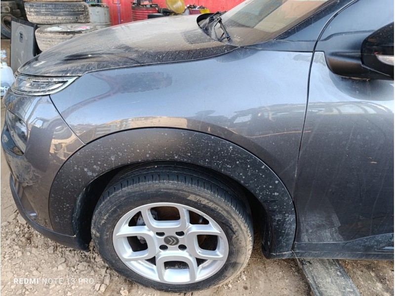 Recambio de aleta delantera izquierda para citroën c4 cactus c-series referencia OEM IAM 9822716980  