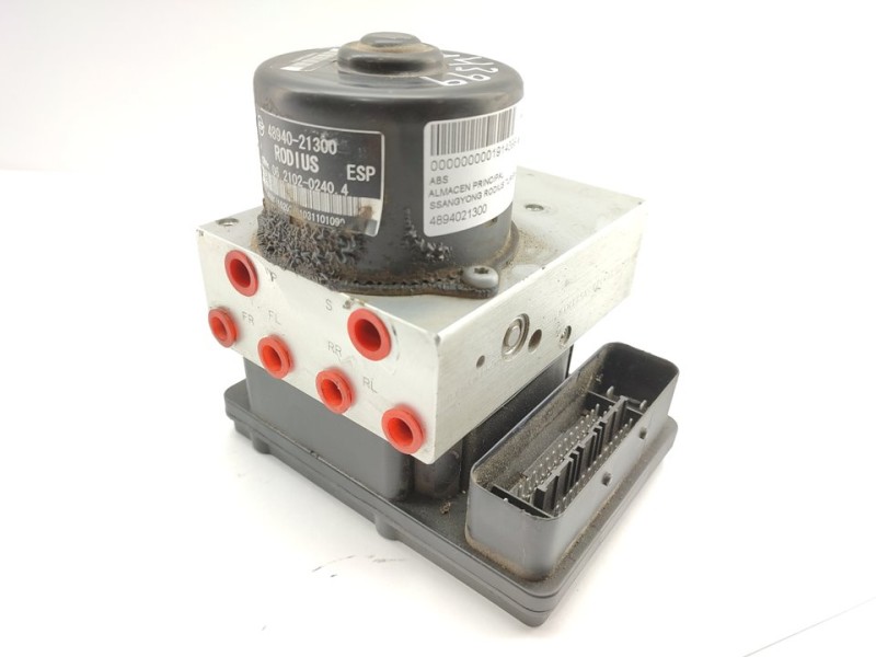 Recambio de abs para ssangyong rodius turismo referencia OEM IAM 4894021300  