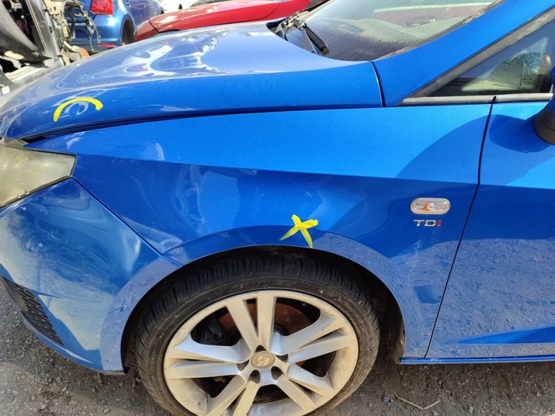 Recambio de aleta delantera izquierda para seat ibiza st (6j8) sport referencia OEM IAM 6J0821021A  