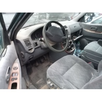 kia carnival del año 2003