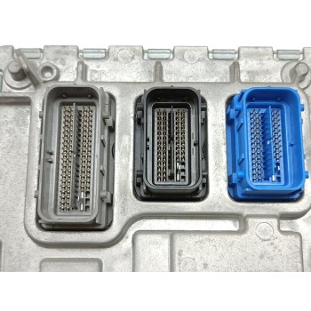 Recambio de centralita motor uce para opel insignia grand sport selective referencia OEM IAM 12696740  