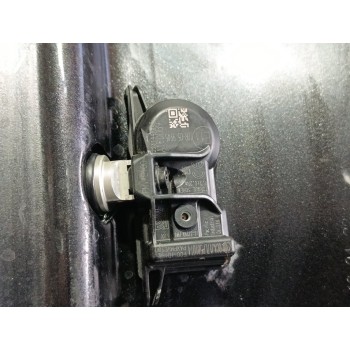 Recambio de llanta para toyota yaris cross hybrid awd-i premiere edition referencia OEM IAM 426110DK80  