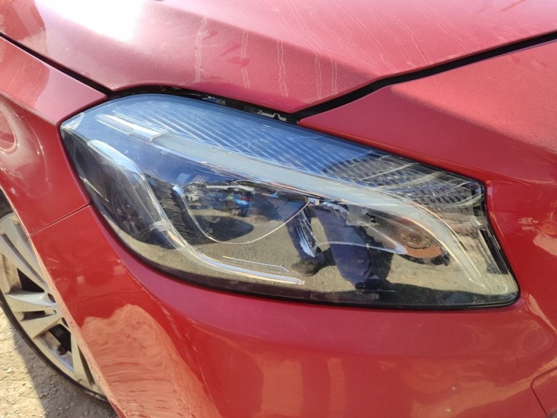 Recambio de faro derecho para mercedes-benz clase a (w176) a 200 cdi (176.008) referencia OEM IAM A1769066000  