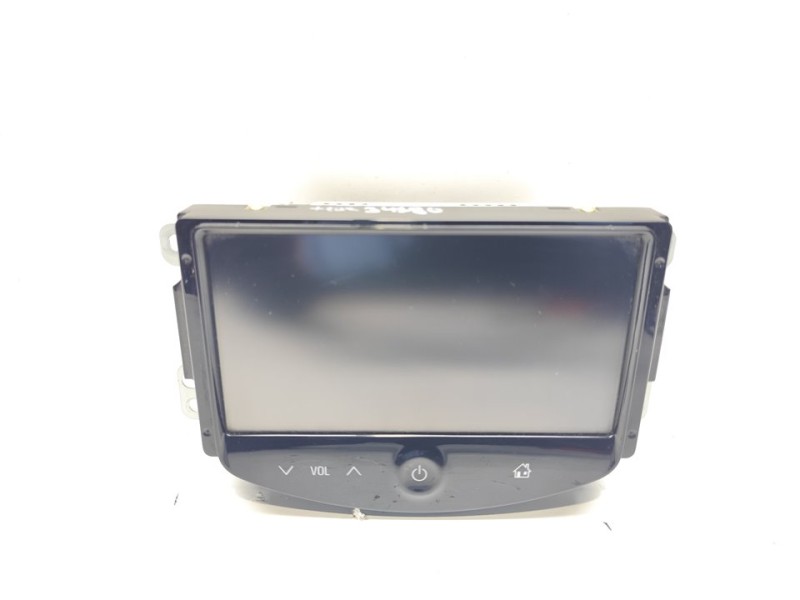 Recambio de pantalla multifuncion para chevrolet trax lt referencia OEM IAM 95333729  