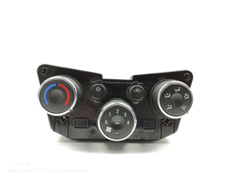 Recambio de mando calefaccion / aire acondicionado para chevrolet trax lt referencia OEM IAM 95332722  