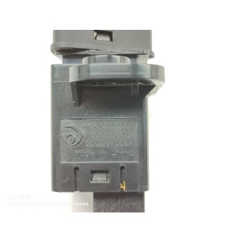 Recambio de warning para chevrolet trax lt referencia OEM IAM 95282258  