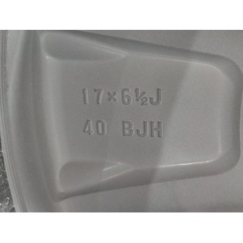 Recambio de llanta para lexus ux (za10) 250h referencia OEM IAM 4261176300  