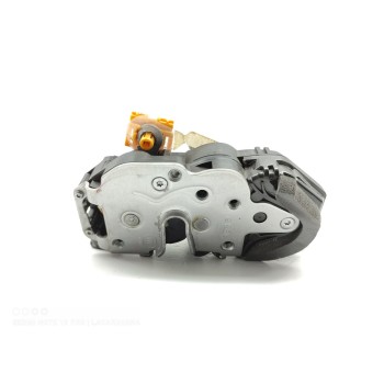 Recambio de cerradura puerta trasera izquierda para chevrolet trax lt referencia OEM IAM 13579545  