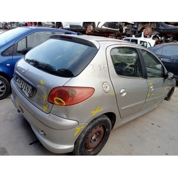 peugeot 206 berlina del año 2005