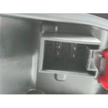 Recambio de piloto trasero derecho para audi q3 (8ug) sport quattro referencia OEM IAM 8U0945094  