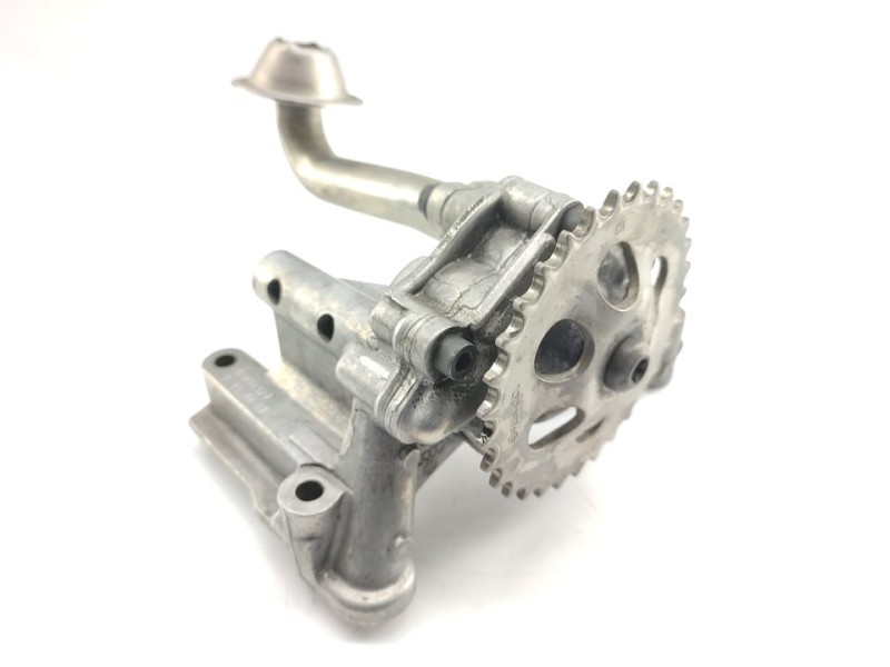 Recambio de bomba aceite para seat ibiza (6l1) cool referencia OEM IAM 06A115105  