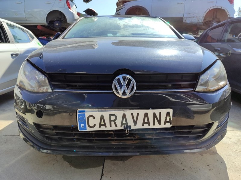 Recambio de paragolpes delantero para volkswagen golf vii lim. advance bluemotion referencia OEM IAM 5G0807217BP  