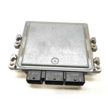 Recambio de centralita motor uce para renault scenic ii authentique referencia OEM IAM 8200843713  