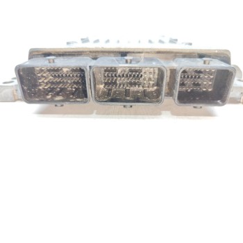 Recambio de centralita motor uce para renault scenic ii authentique referencia OEM IAM 8200843713  