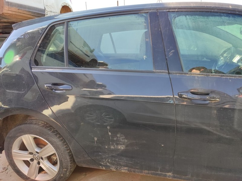 Recambio de puerta trasera derecha para volkswagen golf vii lim. advance bluemotion referencia OEM IAM 5G4833056AC  