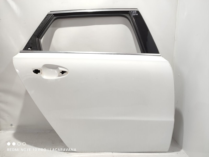 Recambio de puerta trasera derecha para peugeot 508 sw allure referencia OEM IAM 9008Y0  