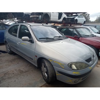 renault megane i fase 2 berlina (ba0) del año 2002