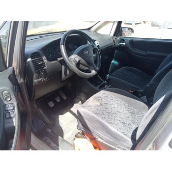 opel zafira a del año 2011