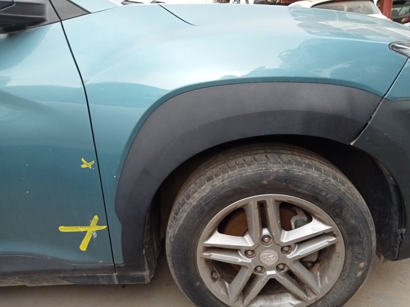 Recambio de aleta delantera derecha para hyundai kona essence 2wd referencia OEM IAM 66321J9000  