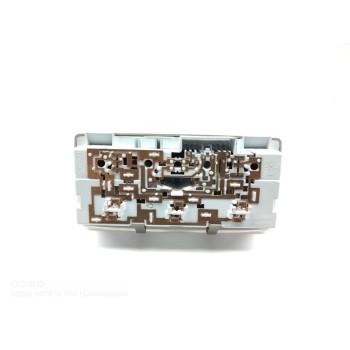 Recambio de luz interior para chevrolet trax lt referencia OEM IAM 22774329  