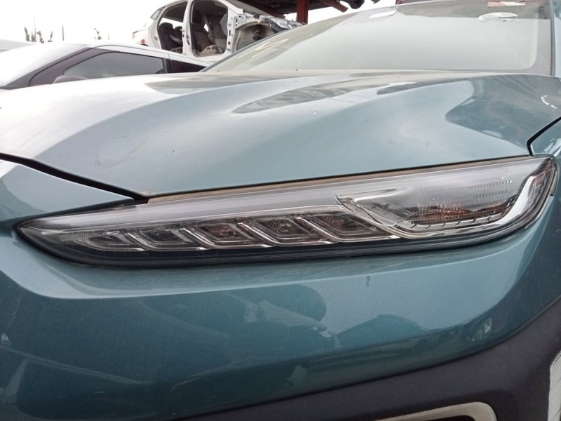 Recambio de piloto delantero izquierdo para hyundai kona essence 2wd referencia OEM IAM 92207J9000  