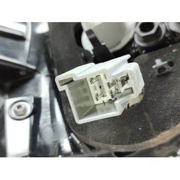 Recambio de piloto trasero derecho para volvo xc 40 core 2wd referencia OEM IAM 31446791  