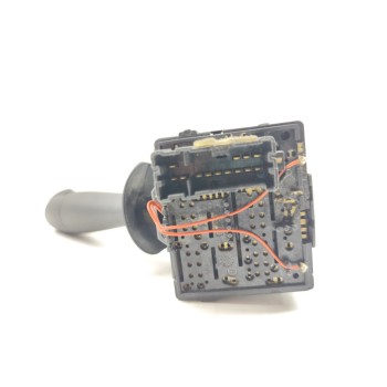 Recambio de mando limpia para dacia dokker essential referencia OEM IAM 8201168008  