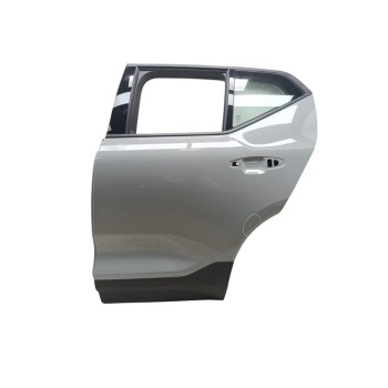 Recambio de puerta trasera izquierda para volvo xc 40 core 2wd referencia OEM IAM 32399014  