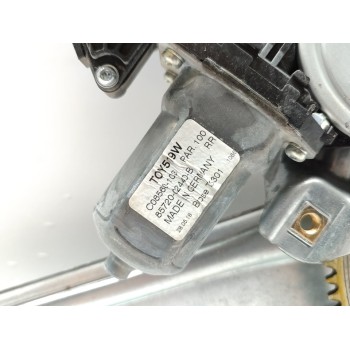 Recambio de elevalunas trasero derecho para toyota auris hybrid business referencia OEM IAM 6983002430  