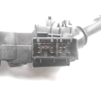 Recambio de mando multifuncion para toyota auris hybrid business referencia OEM IAM 8414002730  