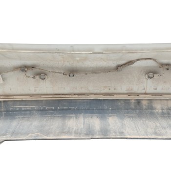 Recambio de paragolpes trasero para ford focus lim. black&red referencia OEM IAM 1877243  