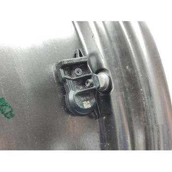 Recambio de llanta para toyota yaris (xp21) hybrid active tech referencia OEM IAM 42611YP500  