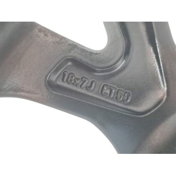 Recambio de llanta para toyota c-hr hybrid active referencia OEM IAM 42611F4040  