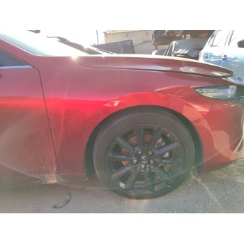 Recambio de aleta delantera derecha para mazda 3 berlina (bp) zenith-x bose referencia OEM IAM BDTS52110  