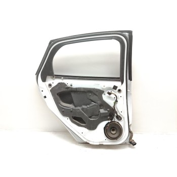 Recambio de puerta trasera izquierda para ford focus lim. black&red referencia OEM IAM 2172760  