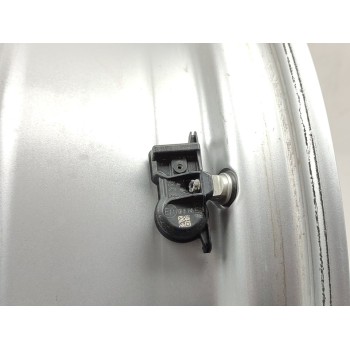 Recambio de llanta para toyota yaris (xp21) hybrid style referencia OEM IAM 42611K0030  