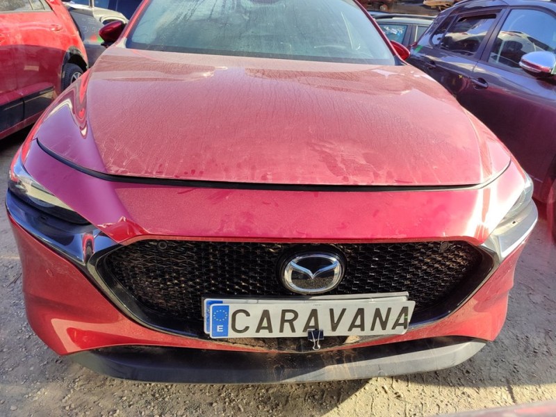 Recambio de paragolpes delantero para mazda 3 berlina (bp) zenith-x bose referencia OEM IAM BCKN50031DBB  