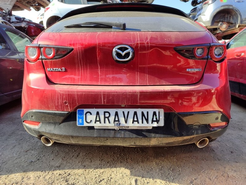 Recambio de paragolpes trasero para mazda 3 berlina (bp) zenith-x bose referencia OEM IAM B0S150221BB  