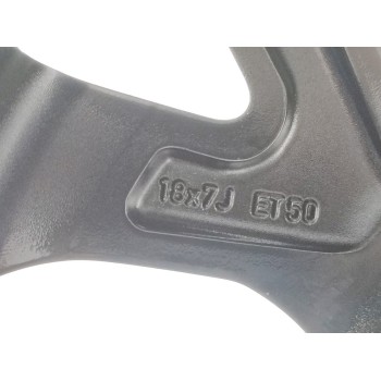 Recambio de llanta para toyota c-hr hybrid active referencia OEM IAM 42611F4040  